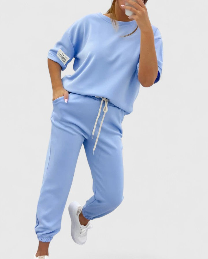Amira | Comfortable women's set for everyday wear and leisure