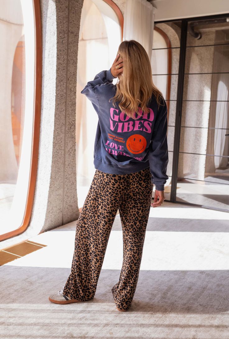 MIRA | The leopard sweatpants