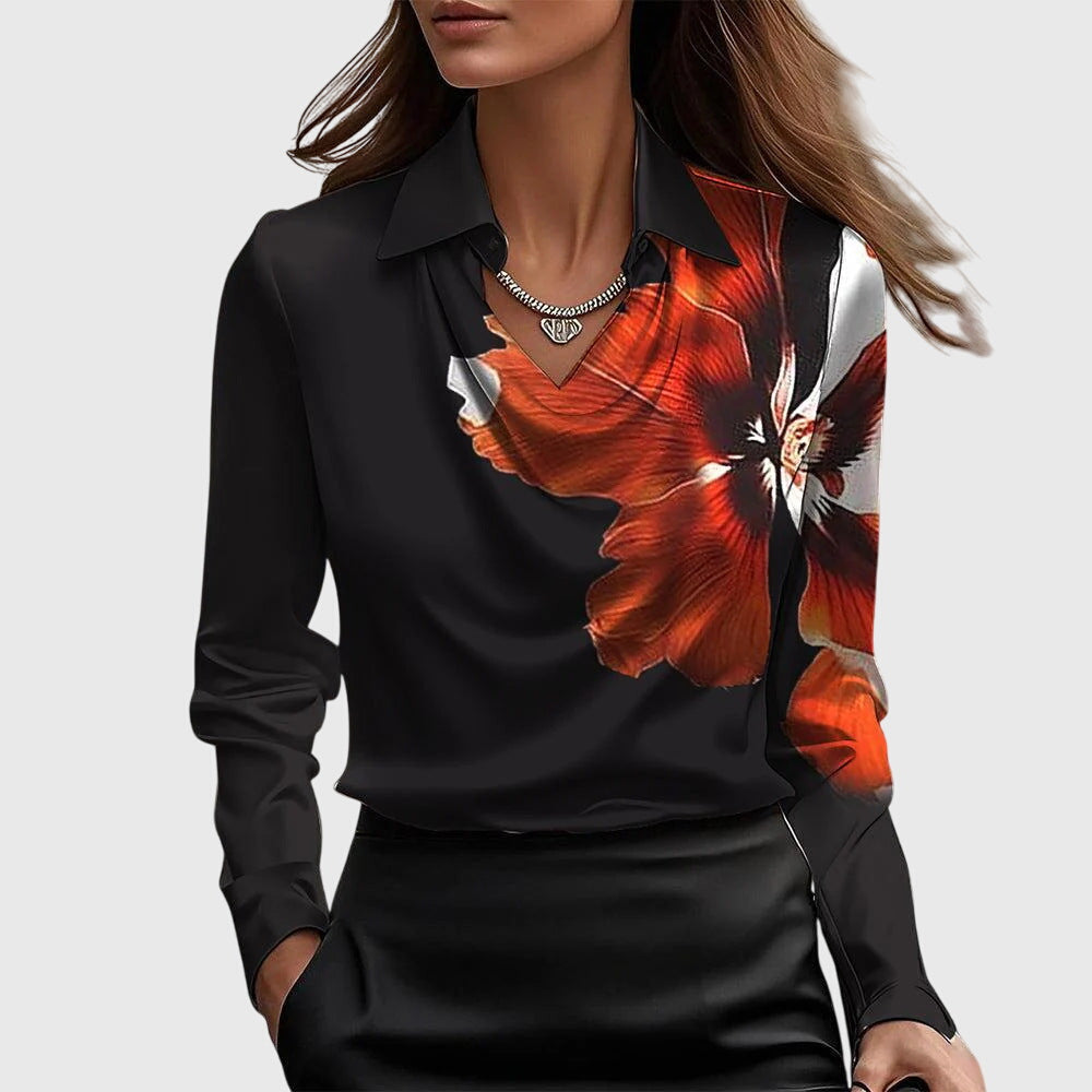 Isabella | Luxurious blouse with pleated neckline