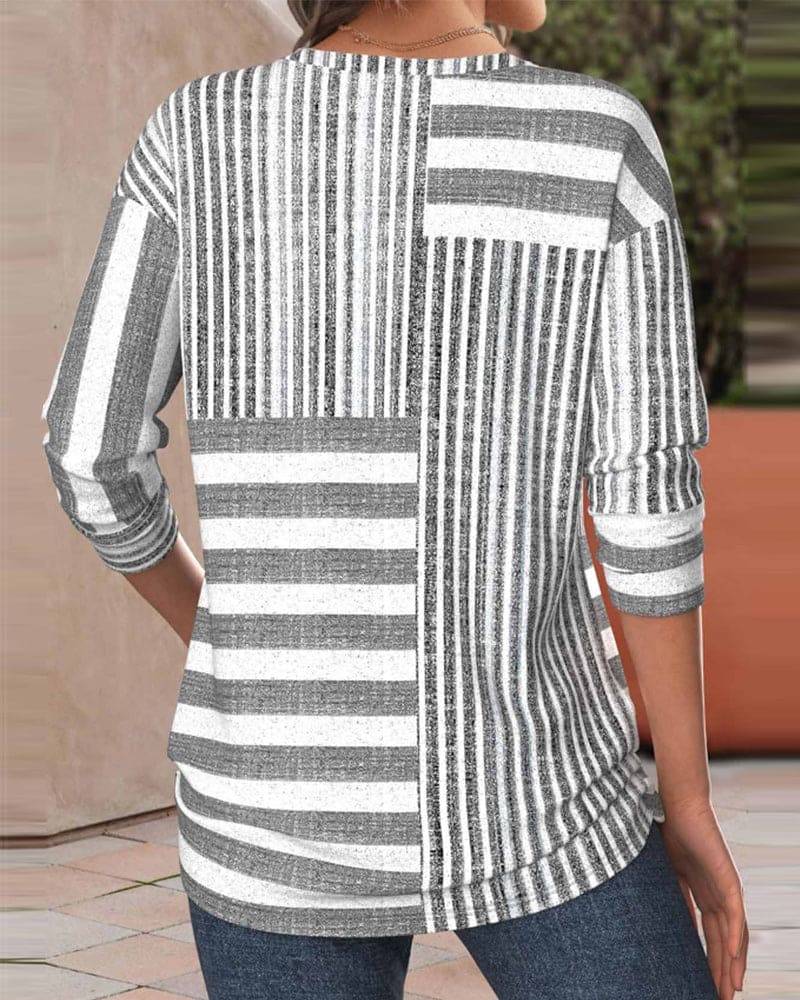 Laura | Casual striped top with print