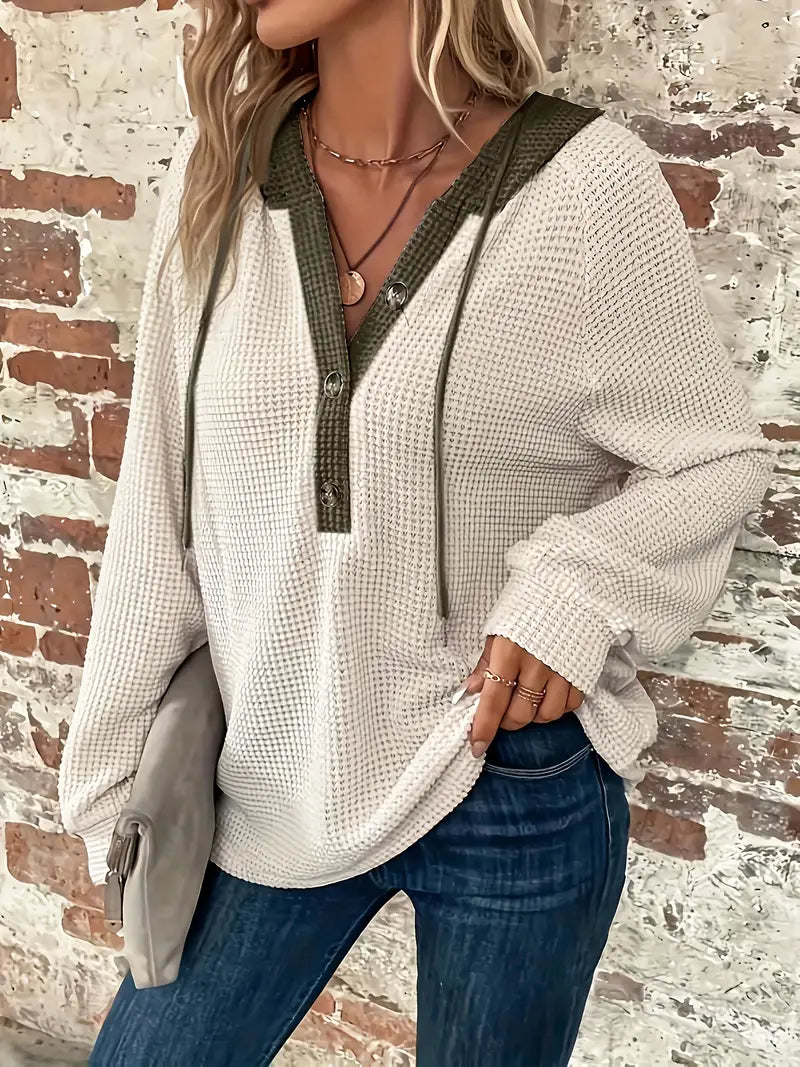Elvira | Long-sleeved hoodie with button placket and drawstring