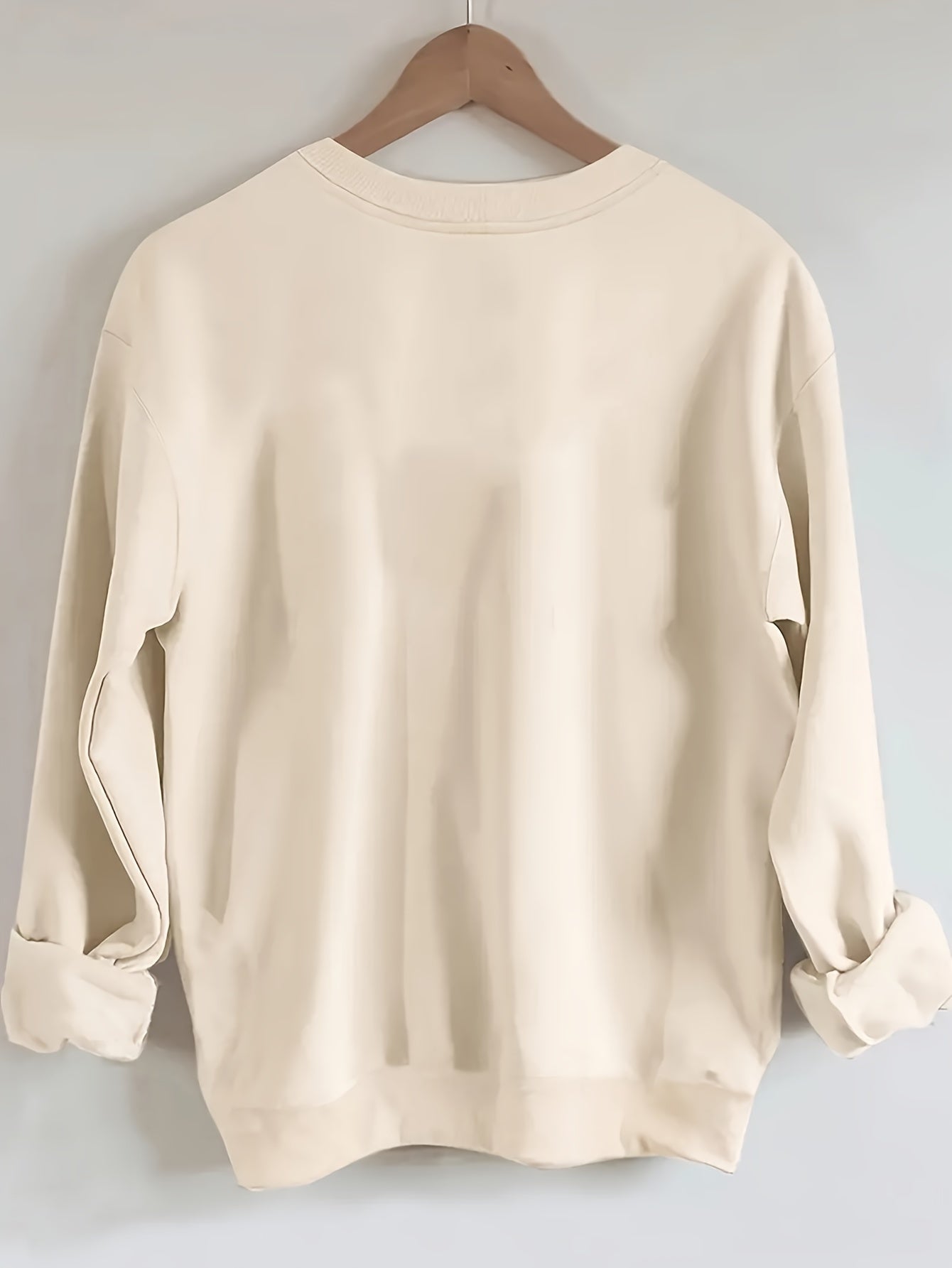 NovaWeen | Comfortable ghost jumper for that Halloween feeling