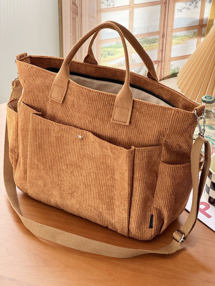 Luna | Corduroy shoulder bag with soft texture