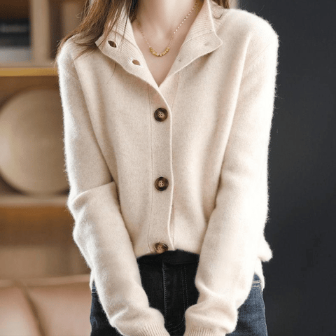 Lena | Knitted cashmere waistcoat in an elegant design