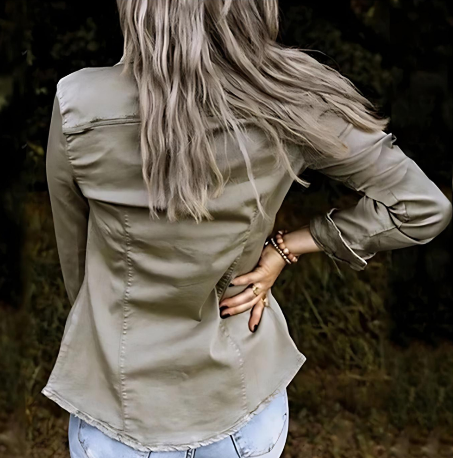 Jasmin | Vintage-style denim jacket for any modern look