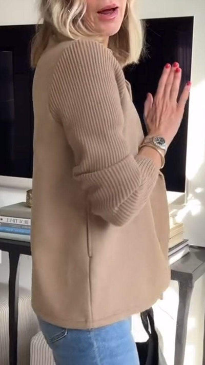Clara | Chic blazer with elegant knitted sleeves