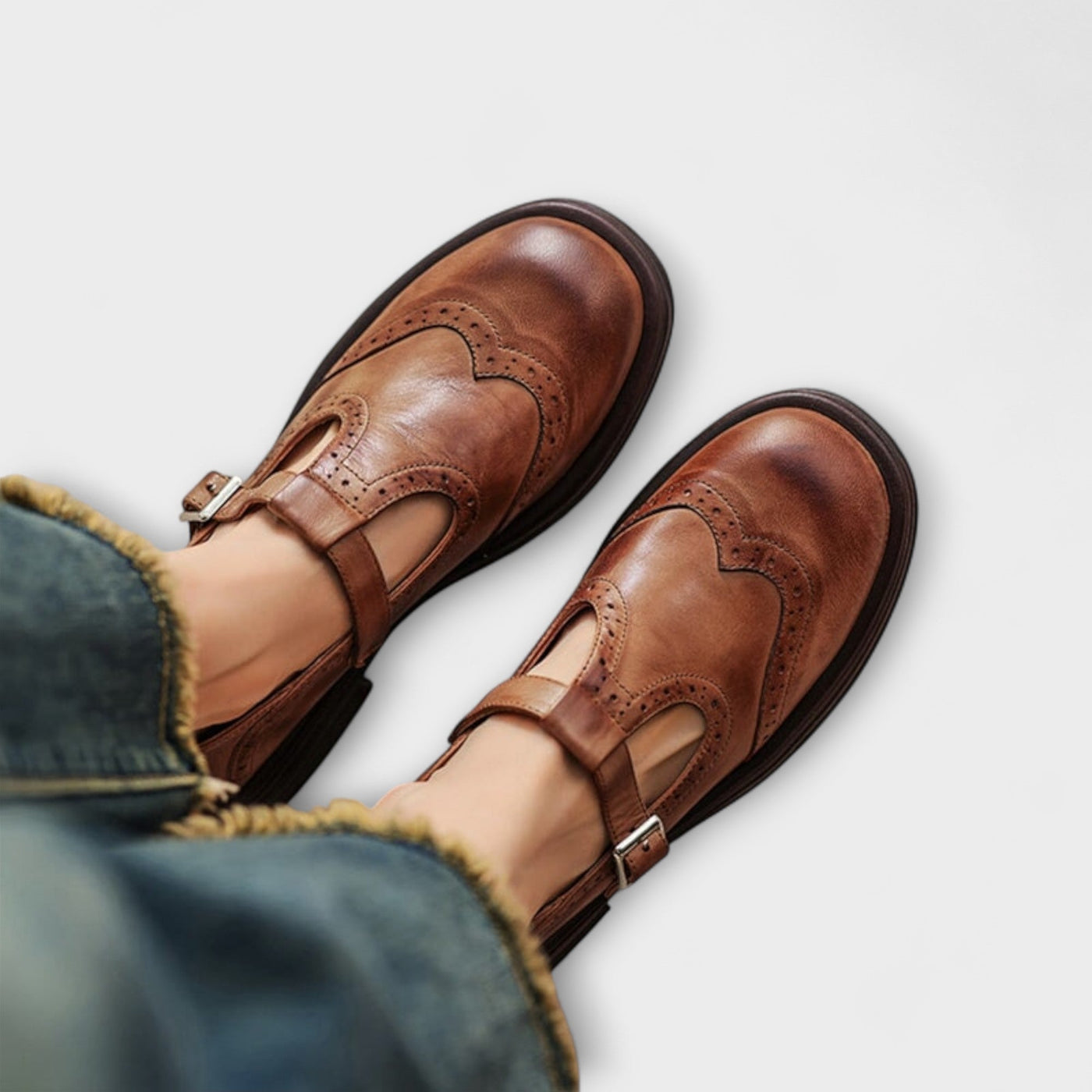 Eike | Classic T-strap shoes