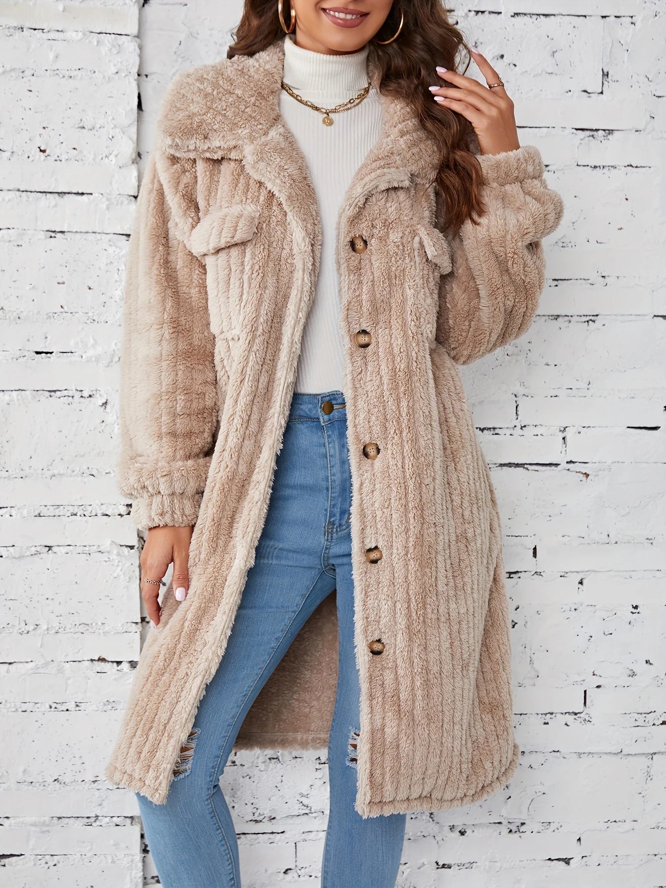 Liesa | Effortlessly cosy mid-length fuzzy coat with button placket Outerwear