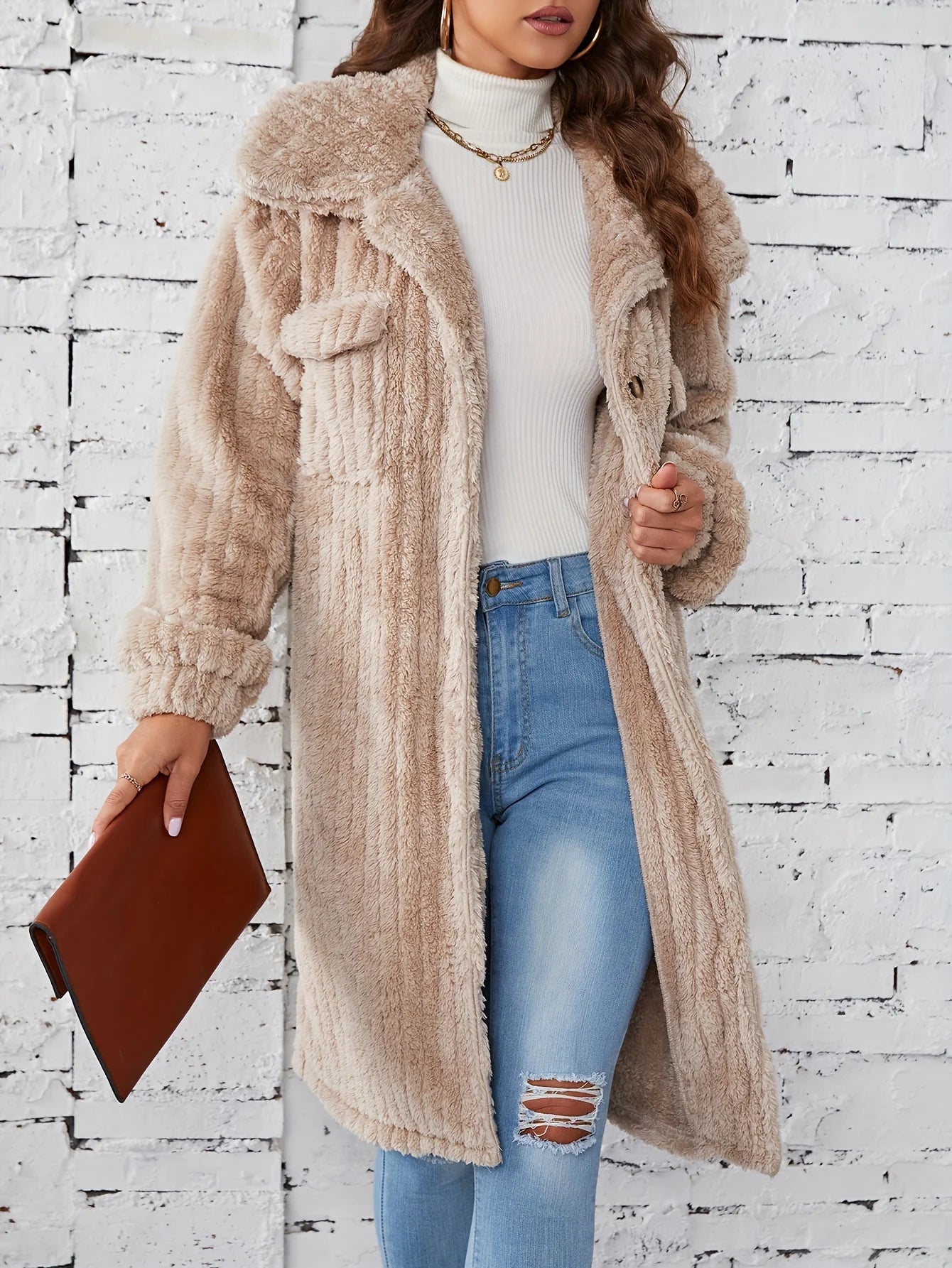 Liesa | Effortlessly cosy mid-length fuzzy coat with button placket Outerwear
