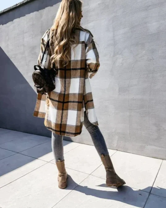 CARA | STYLISH CHECKED COAT WITH A SLIM FIT