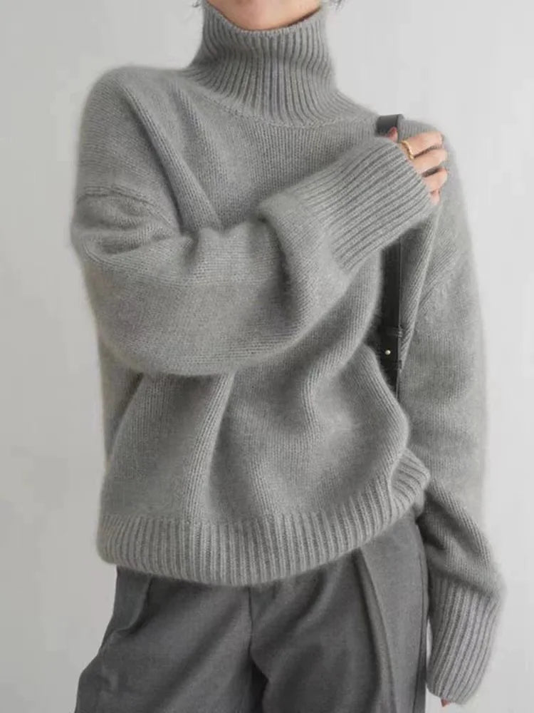 Lin | Soft knit turtleneck jumper
