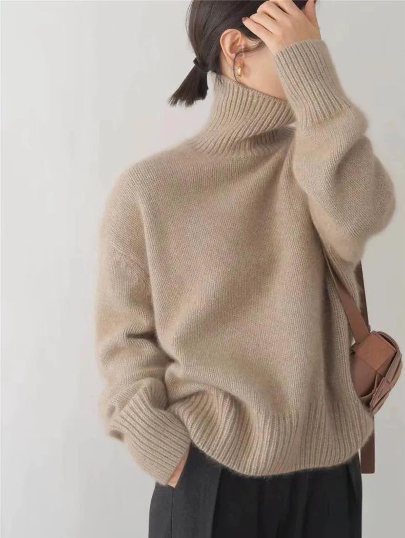 Lin | Soft knit turtleneck jumper