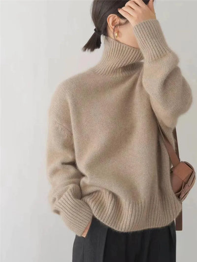 Lin | Soft knit turtleneck jumper